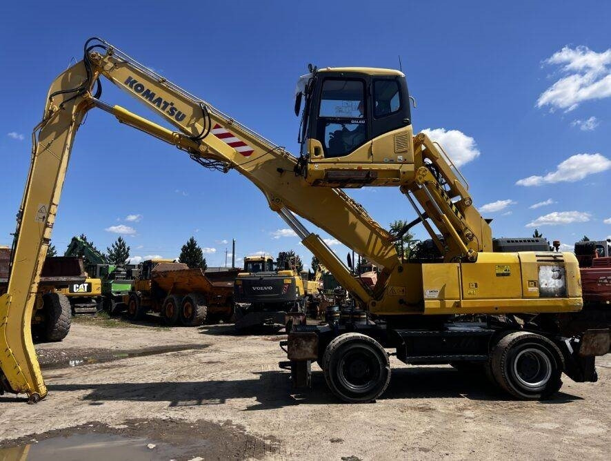 Komatsu PW220MH MH - Overslagkraan: afbeelding 2 Komatsu PW220MH MH - Overslagkraan: afbeelding 2