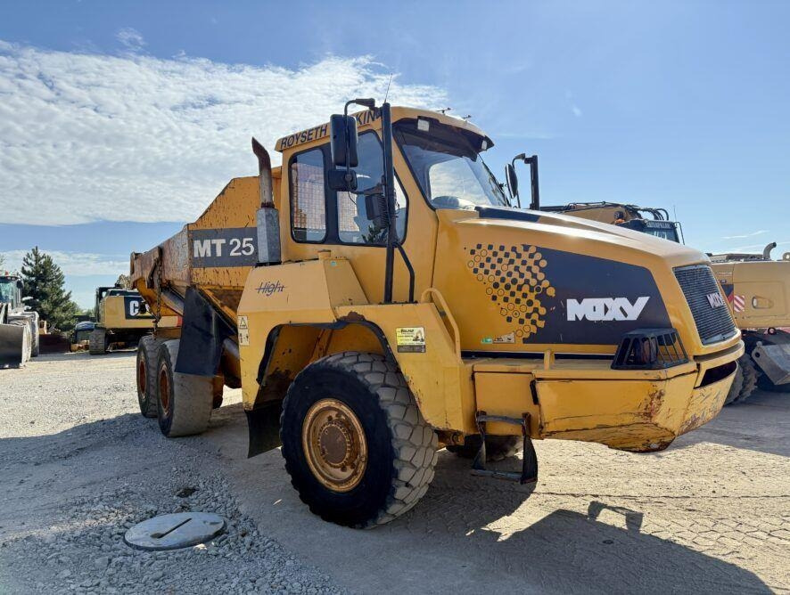 Moxy MT25 - Kiepwagen met knikbesturing: afbeelding 2 Moxy MT25 - Kiepwagen met knikbesturing: afbeelding 2