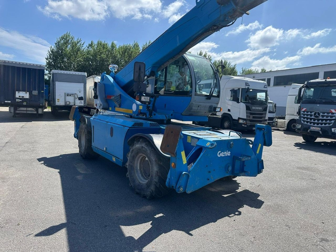 Genie Terex GTH 4018 SR/4x4/ ROTO - Vrachtwagen hoogwerker: afbeelding 4 Genie Terex GTH 4018 SR/4x4/ ROTO - Vrachtwagen hoogwerker: afbeelding 4