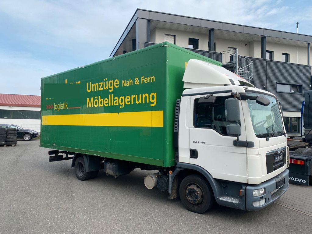MAN TGL 7.180 8.180 Möbelkoffer MAN TGL 7.180 8.180 Möbelkoffer - Bakwagen: afbeelding 2 MAN TGL 7.180 8.180 Möbelkoffer MAN TGL 7.180 8.180 Möbelkoffer - Bakwagen: afbeelding 2