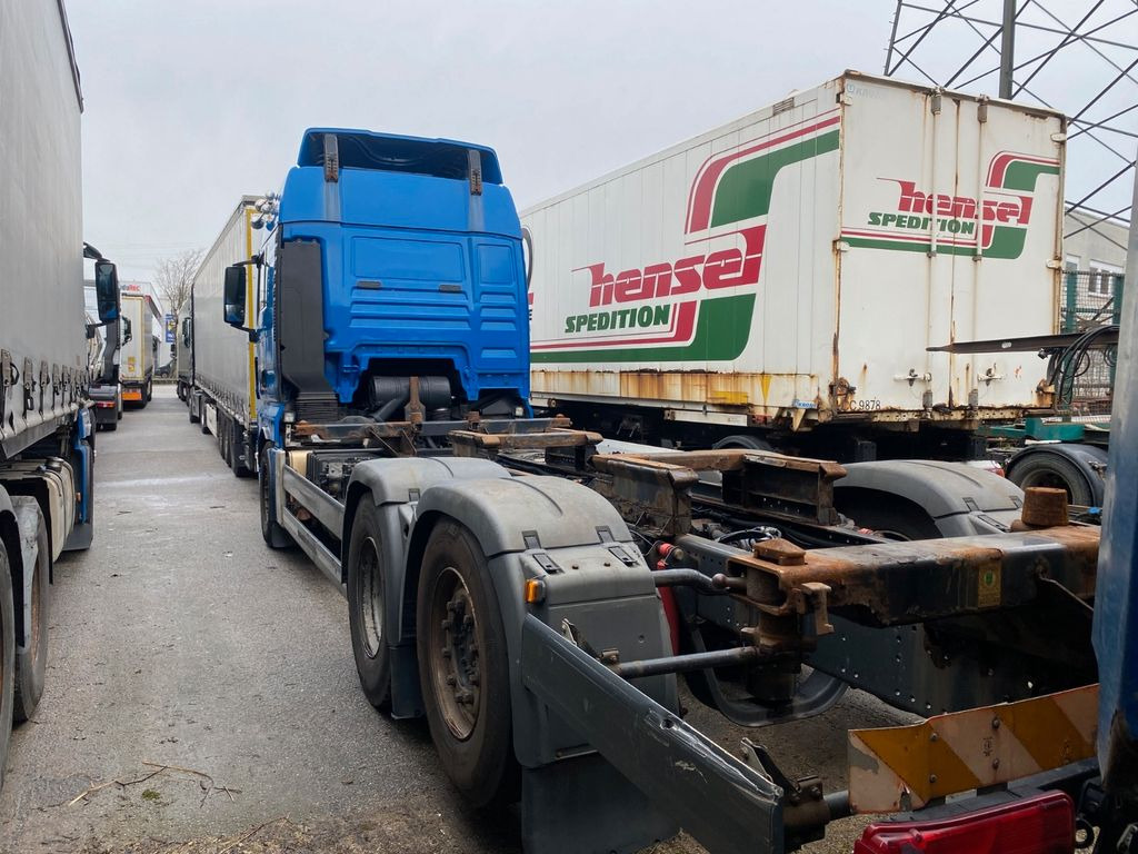 MAN TGX 26.440 EEV /Retarder/Lift/StandHei/2 Stück MAN TGX 26.440 EURO V EEV 2 Stück - Containertransporter/ Wissellaadbak vrachtwagen: afbeelding 5 MAN TGX 26.440 EEV /Retarder/Lift/StandHei/2 Stück MAN TGX 26.440 EURO V EEV 2 Stück - Containertransporter/ Wissellaadbak vrachtwagen: afbeelding 5