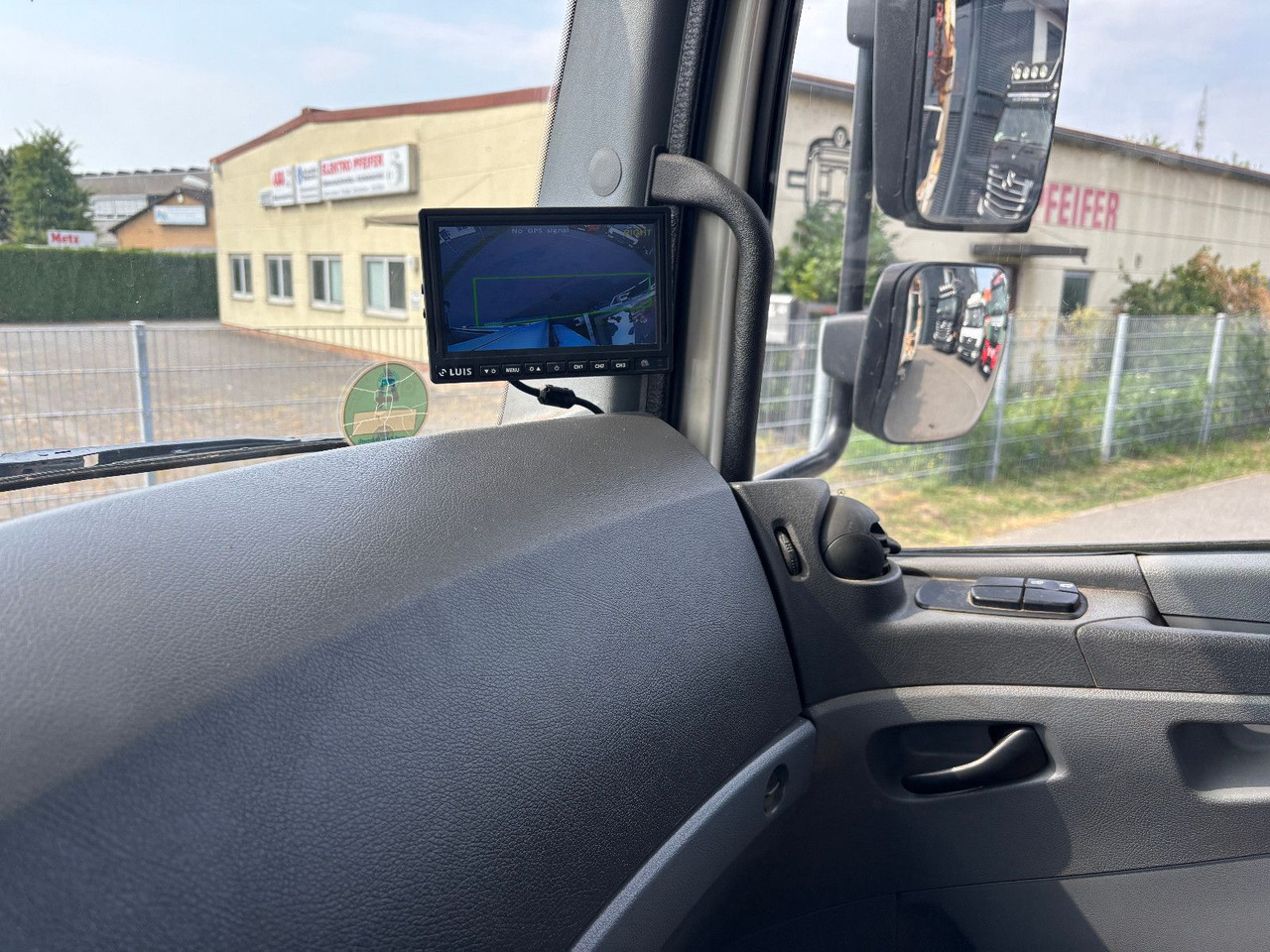 Kipper vrachtwagen Mercedes-Benz 1833 Meiller kein 1840: afbeelding 12