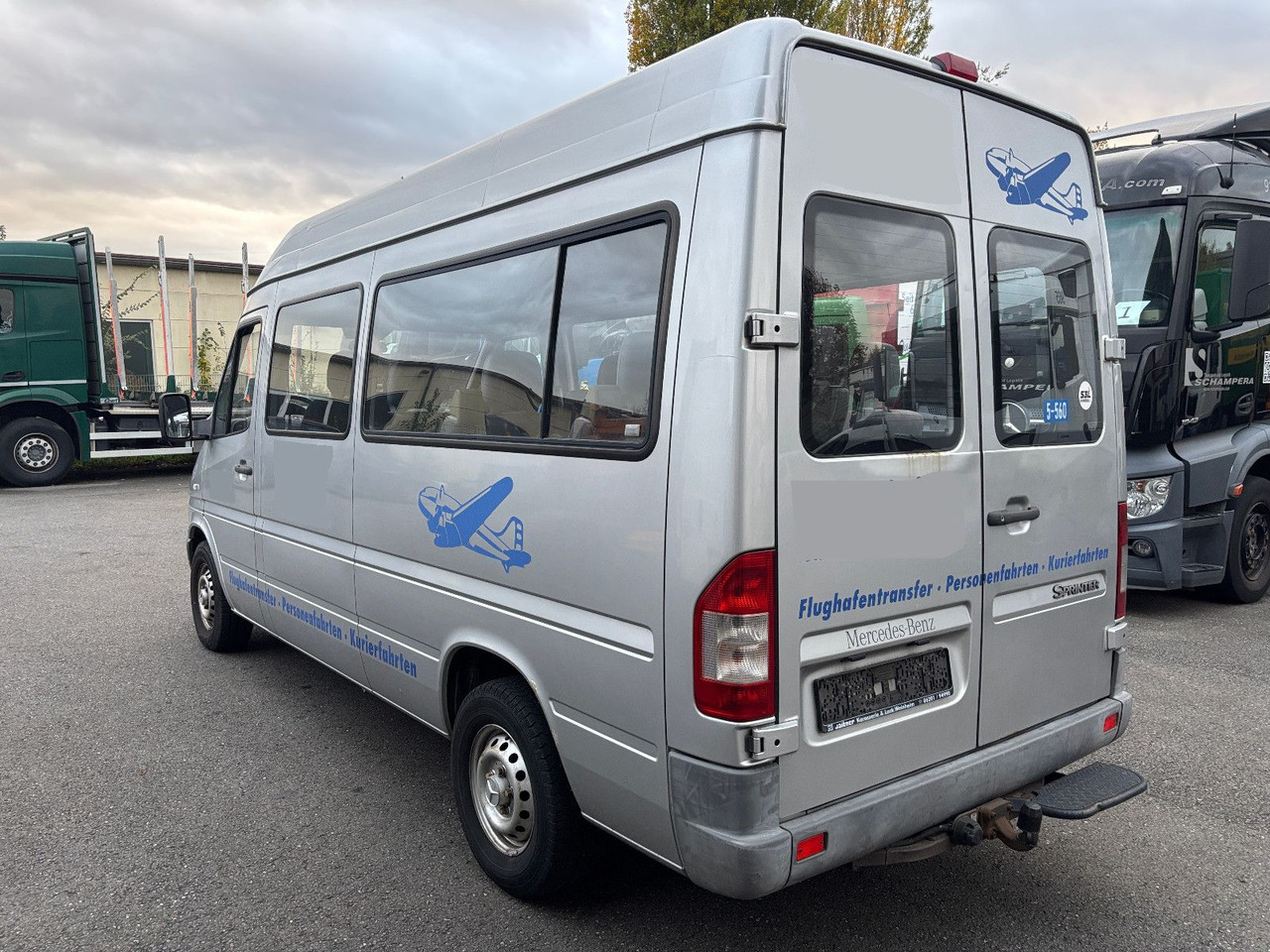 Mercedes-Benz 211 CDI 9 Sitze - Personenvervoer: afbeelding 3 Mercedes-Benz 211 CDI 9 Sitze - Personenvervoer: afbeelding 3