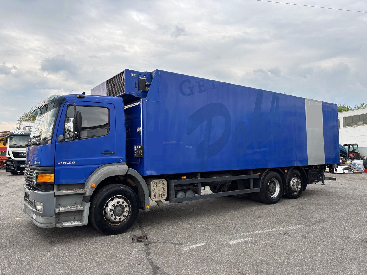 Mercedes-Benz 2528 L LBW/Klima/Frigoblock - Koelwagen vrachtwagen: afbeelding 2 Mercedes-Benz 2528 L LBW/Klima/Frigoblock - Koelwagen vrachtwagen: afbeelding 2