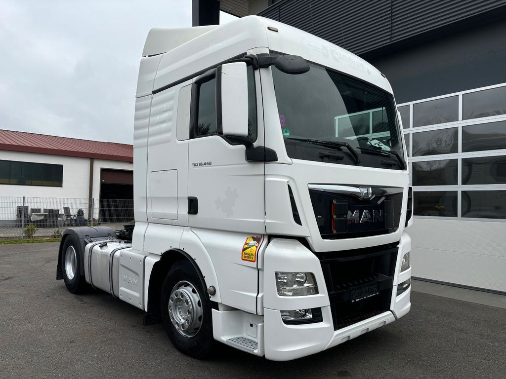 MAN TGX 18.440 480 Retarder/NAVI/2 Tanks/Standheiz - Trekker: afbeelding 4 MAN TGX 18.440 480 Retarder/NAVI/2 Tanks/Standheiz - Trekker: afbeelding 4