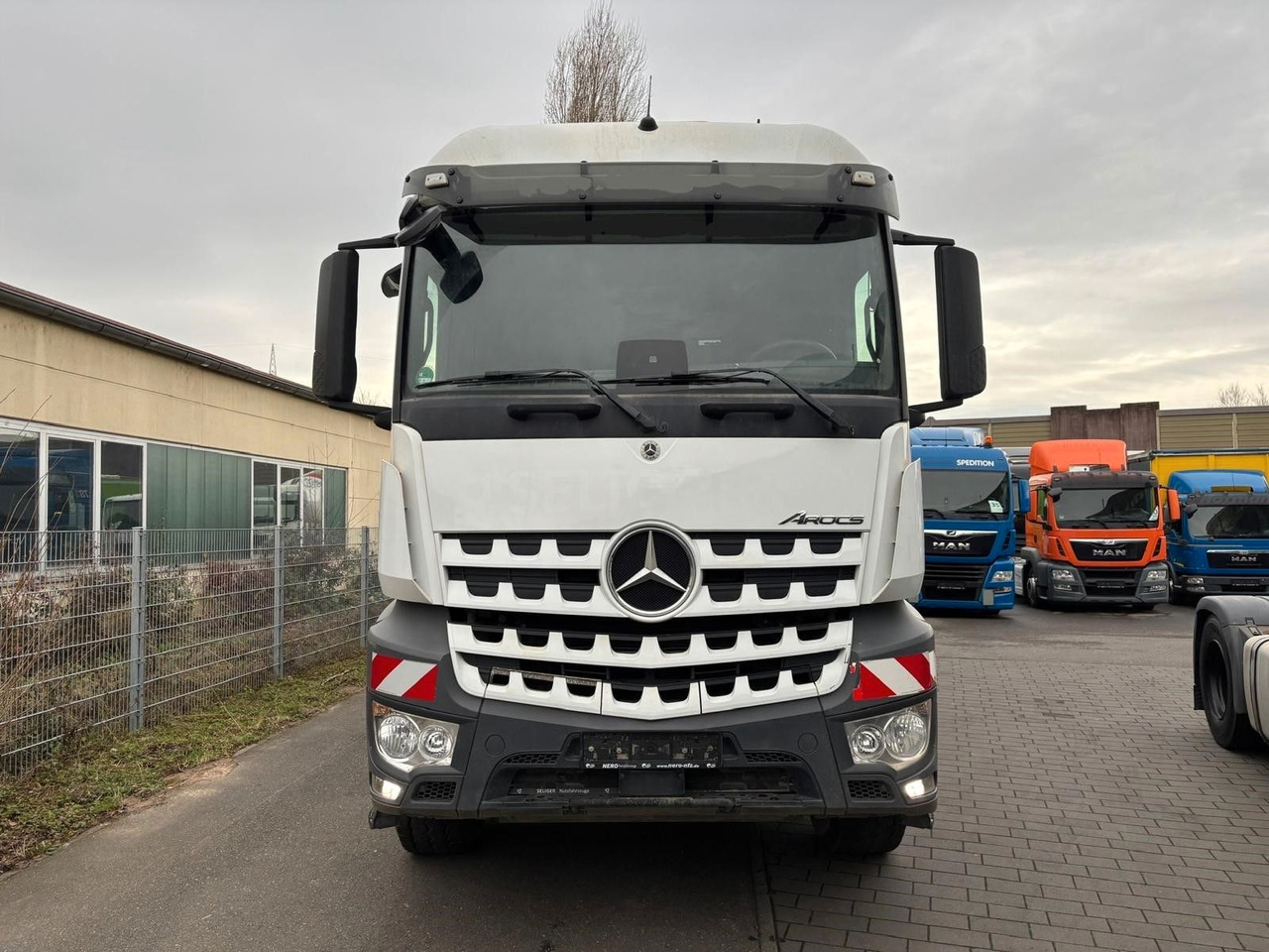 Mercedes-Benz MP V 1845 4x4/Retarder/Kipphydraulik - Trekker: afbeelding 4 Mercedes-Benz MP V 1845 4x4/Retarder/Kipphydraulik - Trekker: afbeelding 4