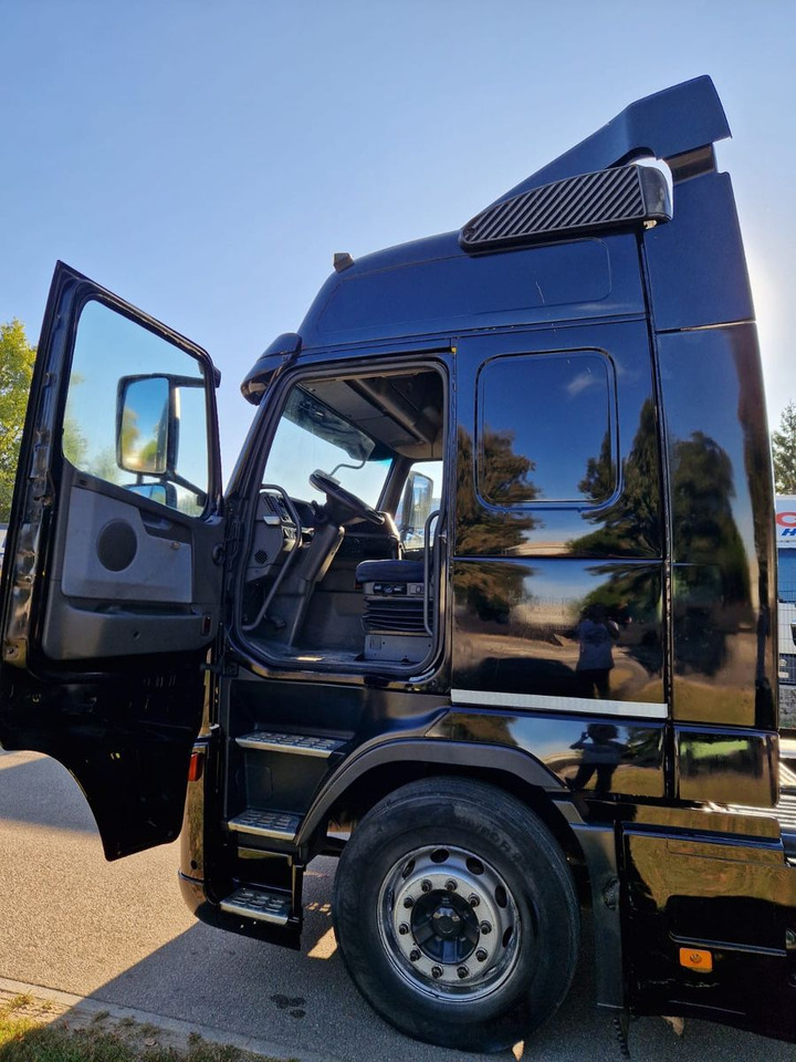 Volvo FH 560 TOP ZUSTAND - Trekker: afbeelding 4 Volvo FH 560 TOP ZUSTAND - Trekker: afbeelding 4