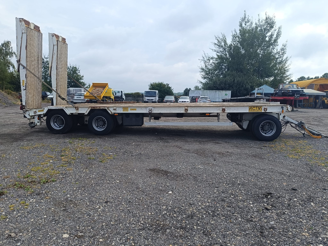 ACTM 3 osie 8m x 2,55 m lad 25 T - Dieplader aanhangwagen: afbeelding 2 ACTM 3 osie 8m x 2,55 m lad 25 T - Dieplader aanhangwagen: afbeelding 2