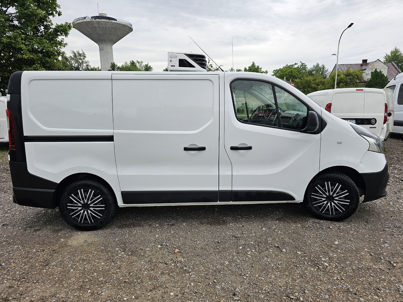 RENAULT TRAFIC CHLODNIA MROZNIA CARRIER+230V KLIMA EURO6 - Koelwagen: afbeelding 3 RENAULT TRAFIC CHLODNIA MROZNIA CARRIER+230V KLIMA EURO6 - Koelwagen: afbeelding 3