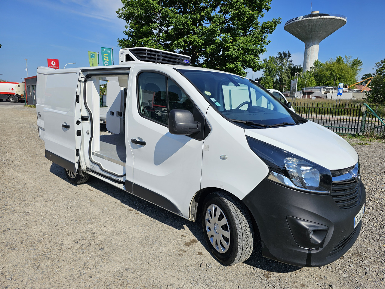 RENAULT TRAFIC L2H1 CHLODNIA MROZNIA CARRIER+230V KLIMA KAMERA EURO6 - Koelwagen: afbeelding 1 RENAULT TRAFIC L2H1 CHLODNIA MROZNIA CARRIER+230V KLIMA KAMERA EURO6 - Koelwagen: afbeelding 1