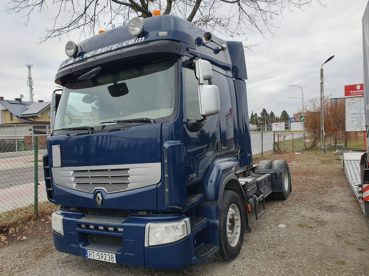 RENAULT PREMIUM AUTOMAT KLIMA WEBASTO ALU FELGI EURO5 - Trekker: afbeelding 1 RENAULT PREMIUM AUTOMAT KLIMA WEBASTO ALU FELGI EURO5 - Trekker: afbeelding 1