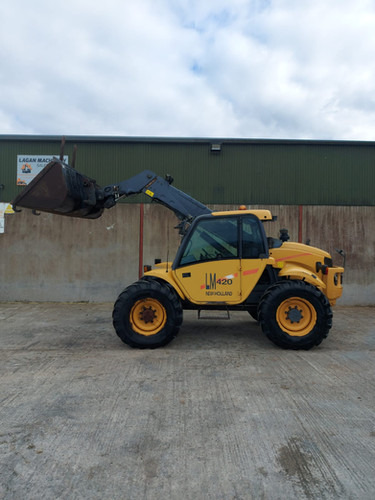 2000 New Holland LM420 - Verreiker: afbeelding 1 2000 New Holland LM420 - Verreiker: afbeelding 1