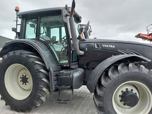 2012 Valtra T132 - Tractor: afbeelding 4 2012 Valtra T132 - Tractor: afbeelding 4