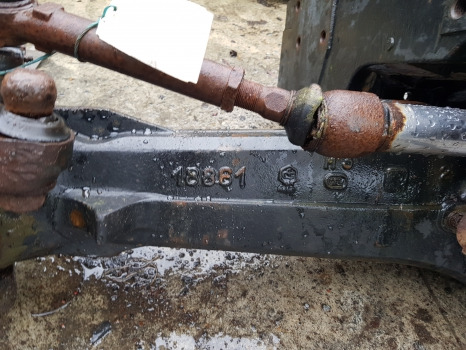 Case 5120, 5130, 5140 Carraro Front Axle Beam, Casting 122945, 1995412c2 - Vooras voor Landbouwmachine: afbeelding 4 Case 5120, 5130, 5140 Carraro Front Axle Beam, Casting 122945, 1995412c2 - Vooras voor Landbouwmachine: afbeelding 4