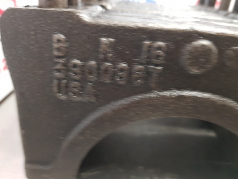 Case 5140, 5120, 5130, 5150, Engine Block Bearing Cap Kit J900967, 3900967 - Motor en onderdelen: afbeelding 4 Case 5140, 5120, 5130, 5150, Engine Block Bearing Cap Kit J900967, 3900967 - Motor en onderdelen: afbeelding 4