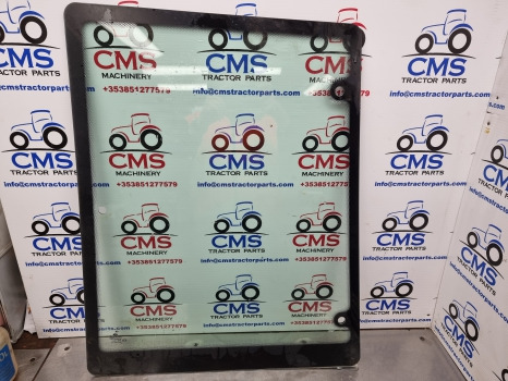 Case Ford New Holland 40, 60, Tm, Mxm Se Cab Side Glass Rh 82029320, 82009812 - Raam en onderdelen: afbeelding 1 Case Ford New Holland 40, 60, Tm, Mxm Se Cab Side Glass Rh 82029320, 82009812 - Raam en onderdelen: afbeelding 1