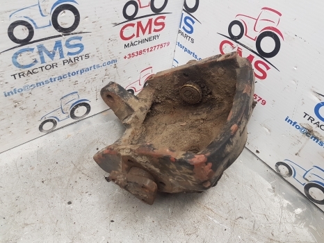 Case International Apl330 785 Front Axle Swivel Housing Lhs 81413c1, 4472451484 - Vooras voor Tractor: afbeelding 4 Case International Apl330 785 Front Axle Swivel Housing Lhs 81413c1, 4472451484 - Vooras voor Tractor: afbeelding 4
