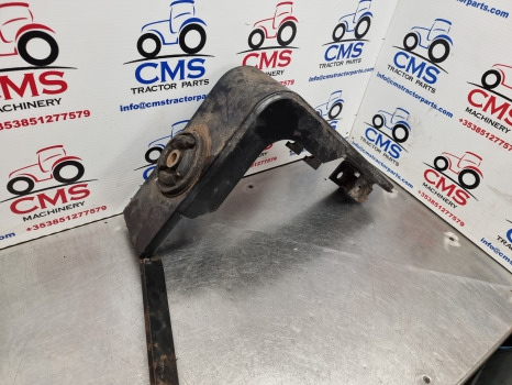 Case Mxu100, Mxy, Nh T6000, Tsa, Cab Bracket Rh 87302580, 82034211 - Cabinevering: afbeelding 2 Case Mxu100, Mxy, Nh T6000, Tsa, Cab Bracket Rh 87302580, 82034211 - Cabinevering: afbeelding 2