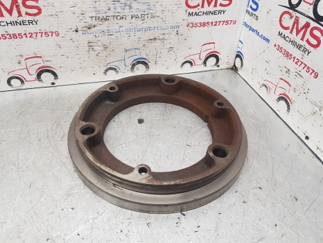 Case Puma, Mxm New Holland T7, Mxm T7040 Rear Axle Brake Piston 5195093 - Remdelen voor Landbouwmachine: afbeelding 1 Case Puma, Mxm New Holland T7, Mxm T7040 Rear Axle Brake Piston 5195093 - Remdelen voor Landbouwmachine: afbeelding 1