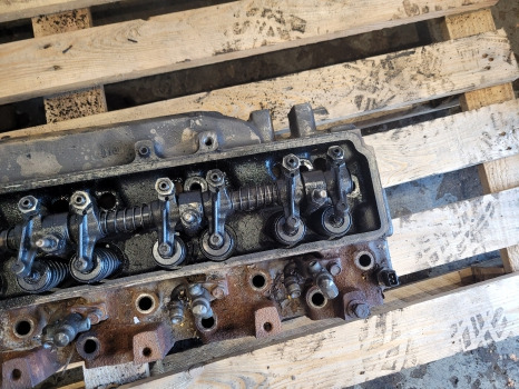 Claas Ares 656 John Deere 6810 Engine Cylinder Head R121608, 6005021490, Re57489 - Cilinderkop: afbeelding 5 Claas Ares 656 John Deere 6810 Engine Cylinder Head R121608, 6005021490, Re57489 - Cilinderkop: afbeelding 5