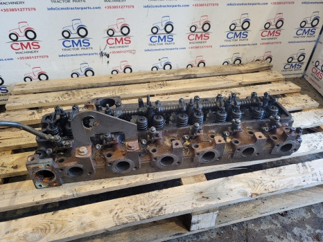 Claas Ares 656 John Deere 6810 Engine Cylinder Head R121608, 6005021490, Re57489 - Cilinderkop: afbeelding 1 Claas Ares 656 John Deere 6810 Engine Cylinder Head R121608, 6005021490, Re57489 - Cilinderkop: afbeelding 1
