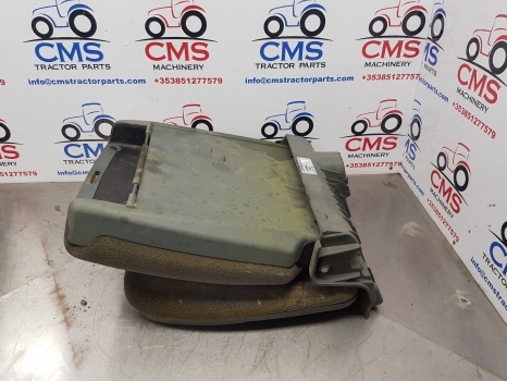 Claas Arion 500, 600, Axion 800, 900 Passenger Seat 2111554, 2150932, 0617040 - Zitplaats voor Tractor: afbeelding 3 Claas Arion 500, 600, Axion 800, 900 Passenger Seat 2111554, 2150932, 0617040 - Zitplaats voor Tractor: afbeelding 3