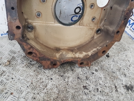Claas Arion 600, Ares 500, 600 Ser Engine Flywheel Housing R518126, 7700069673 - Vliegwiel voor Tractor: afbeelding 4 Claas Arion 600, Ares 500, 600 Ser Engine Flywheel Housing R518126, 7700069673 - Vliegwiel voor Tractor: afbeelding 4