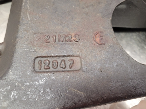 Claas Arion Carraro 20.29 Si Front Axle Bottom Wishbone Arm Lhs 12047, 68168, 68164 - Ophanging: afbeelding 3 Claas Arion Carraro 20.29 Si Front Axle Bottom Wishbone Arm Lhs 12047, 68168, 68164 - Ophanging: afbeelding 3