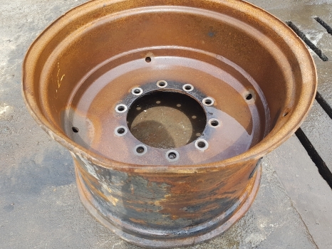 Fendt 724 S4 Massey Ferguson Front Wheel Rim W18x28 H718701024018 - Velg voor Tractor: afbeelding 3 Fendt 724 S4 Massey Ferguson Front Wheel Rim W18x28 H718701024018 - Velg voor Tractor: afbeelding 3