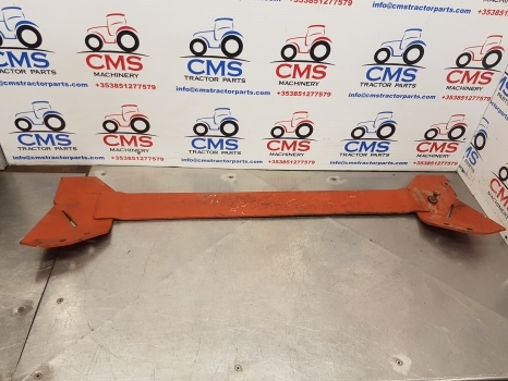 Fiat 115-90, 140-90, 130-90, 160-90, 180-90 Fuel Tank Support 82992886, 82992887 - Brandstoftank voor Landbouwmachine: afbeelding 1 Fiat 115-90, 140-90, 130-90, 160-90, 180-90 Fuel Tank Support 82992886, 82992887 - Brandstoftank voor Landbouwmachine: afbeelding 1