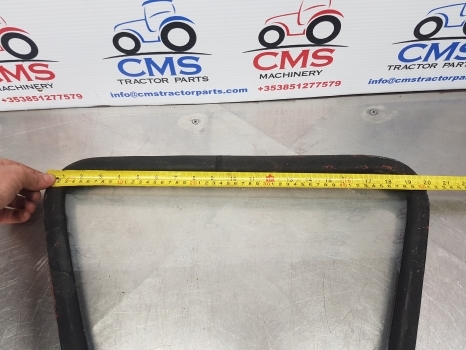 Raam en onderdelen voor Tractor Fiat 1180 Cab Side Glass And Seal 5108674: afbeelding 7