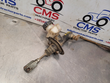 Fiat New Holland F, M, 60 Series F130, M115, 8160 Clutch Master Cylinder 5150299 - Koppelingscilinder voor Tractor: afbeelding 2 Fiat New Holland F, M, 60 Series F130, M115, 8160 Clutch Master Cylinder 5150299 - Koppelingscilinder voor Tractor: afbeelding 2
