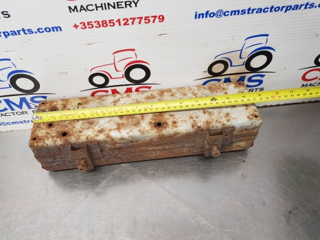Ford 2000, 2600, 3000, 3600, 4000, 5000 Toolbox D3nn17005a11m, E3nn17005ab11m - Cabine en interieur: afbeelding 5 Ford 2000, 2600, 3000, 3600, 4000, 5000 Toolbox D3nn17005a11m, E3nn17005ab11m - Cabine en interieur: afbeelding 5