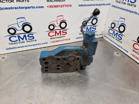 Ford 2000, 3000 Assorted, Hydraulic Spool Vale 626919fn4 - Hydraulica: afbeelding 4 Ford 2000, 3000 Assorted, Hydraulic Spool Vale 626919fn4 - Hydraulica: afbeelding 4
