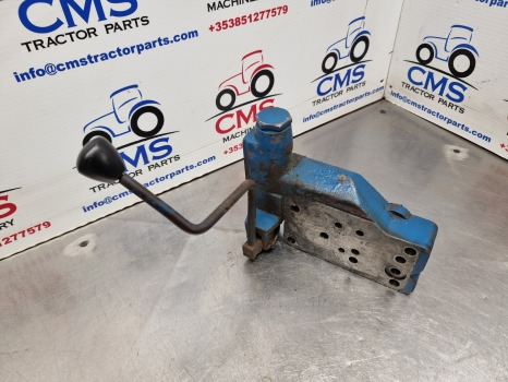 Ford 2000, 3000 Assorted, Hydraulic Spool Vale 626919fn4 - Hydraulica: afbeelding 3 Ford 2000, 3000 Assorted, Hydraulic Spool Vale 626919fn4 - Hydraulica: afbeelding 3