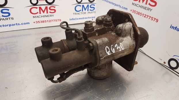 Ford 30 , 70 And Fiat G Series Brake Master Cylinders E9nn2a064ae - Remcilinder voor Tractor: afbeelding 3 Ford 30 , 70 And Fiat G Series Brake Master Cylinders E9nn2a064ae - Remcilinder voor Tractor: afbeelding 3