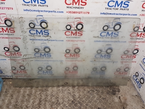 Ford 4600, 5600, 6600, 7600, Fritzmeier Windscreen 3286 - Voorruit voor Landbouwmachine: afbeelding 1 Ford 4600, 5600, 6600, 7600, Fritzmeier Windscreen 3286 - Voorruit voor Landbouwmachine: afbeelding 1