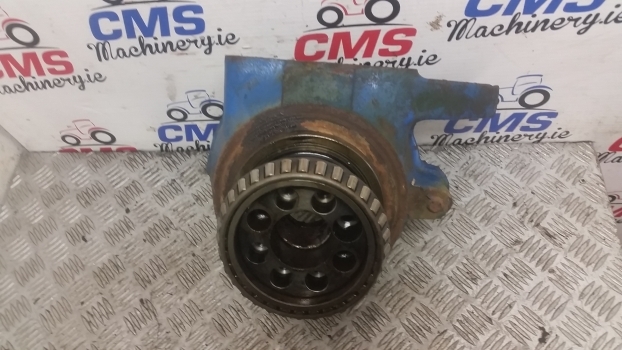 Ford 8240, 8340 709hd Carraro Front Axle Spindle Left Car125157, 1-33-741-662 - Stuurinrichting voor Tractor: afbeelding 2 Ford 8240, 8340 709hd Carraro Front Axle Spindle Left Car125157, 1-33-741-662 - Stuurinrichting voor Tractor: afbeelding 2