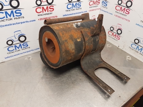 Ford New Holland 7840, 40 Series Air Filter Box 82008592, E9nn9c602cb11m - Luchtfilter voor Tractor: afbeelding 2 Ford New Holland 7840, 40 Series Air Filter Box 82008592, E9nn9c602cb11m - Luchtfilter voor Tractor: afbeelding 2