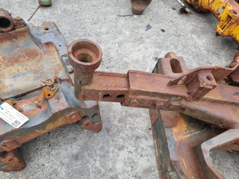 International Case 885xl, 884 85, 84 Xl Ser Front Axle With Boster 3121167r2 - As en onderdelen: afbeelding 3 International Case 885xl, 884 85, 84 Xl Ser Front Axle With Boster 3121167r2 - As en onderdelen: afbeelding 3