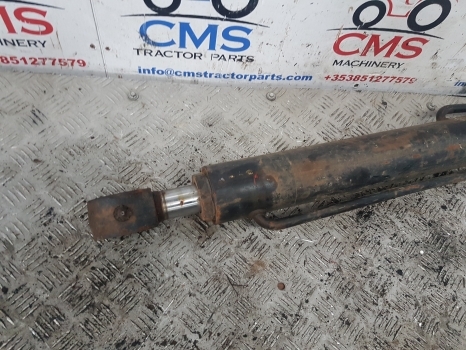 Jcb 2cx Showel Hydraulic Cylinder Ram 556/60084 - Hydraulische cilinder voor Graaflaadmachine: afbeelding 2 Jcb 2cx Showel Hydraulic Cylinder Ram 556/60084 - Hydraulische cilinder voor Graaflaadmachine: afbeelding 2