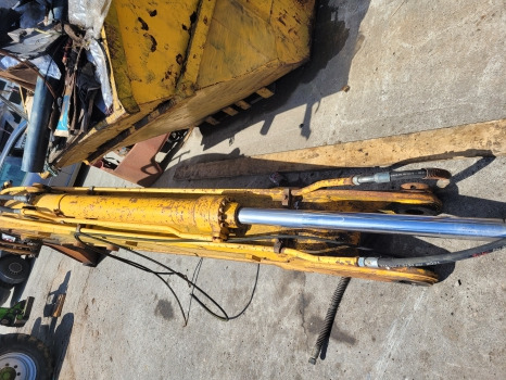 Jcb Js130, Js140, Jz140 Dipper Cylinder Ram 298/6718, 331/41475 - Hydraulische cilinder voor Graafmachine: afbeelding 1 Jcb Js130, Js140, Jz140 Dipper Cylinder Ram 298/6718, 331/41475 - Hydraulische cilinder voor Graafmachine: afbeelding 1