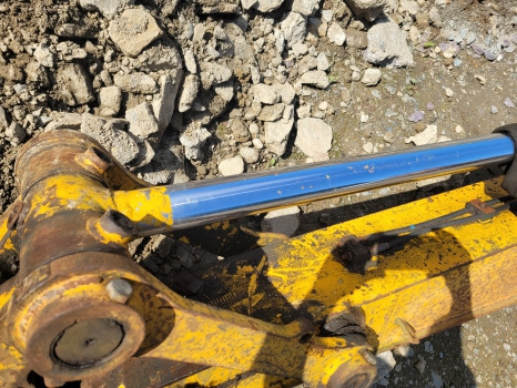 Jcb Jz140, Js130, Js145 Bucket Ram Cylinder 331/41477, 332/k5378, 331/17714 - Hydraulische cilinder voor Graafmachine: afbeelding 2 Jcb Jz140, Js130, Js145 Bucket Ram Cylinder 331/41477, 332/k5378, 331/17714 - Hydraulische cilinder voor Graafmachine: afbeelding 2