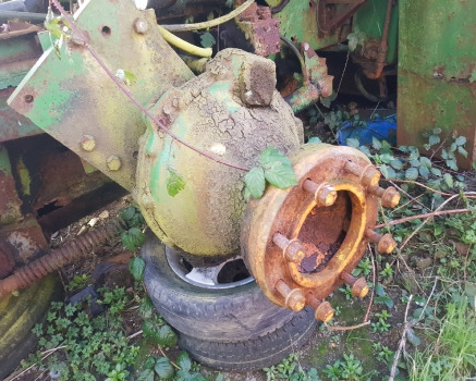 John Deere 5820 Front Axle Hub Lhs Complete - Vooras: afbeelding 1 John Deere 5820 Front Axle Hub Lhs Complete - Vooras: afbeelding 1