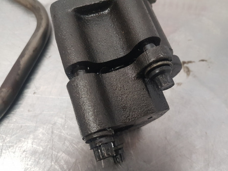 John Deere 6200, 2140, 2130 Engine Oil Pump And Gear Re35685, T20298, Ar59621 - Oliepomp voor Landbouwmachine: afbeelding 4 John Deere 6200, 2140, 2130 Engine Oil Pump And Gear Re35685, T20298, Ar59621 - Oliepomp voor Landbouwmachine: afbeelding 4