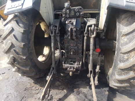Lamborghini 1106 Engine, Front, Rear Axle, Transmission, Hydraulic And Lift Nut - Motor: afbeelding 1 Lamborghini 1106 Engine, Front, Rear Axle, Transmission, Hydraulic And Lift Nut - Motor: afbeelding 1