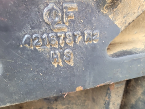 Landini Series 7 Mccormick Mtx, Xtx, X7 Front Weight Carrier 4216787r2, 4216787m2 - Tegenwicht: afbeelding 3 Landini Series 7 Mccormick Mtx, Xtx, X7 Front Weight Carrier 4216787r2, 4216787m2 - Tegenwicht: afbeelding 3