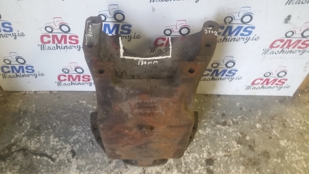 Massey Ferguson 135, 140, Ad3.152 Oil Sump Rope Seal Type 37172323 - Carterpan voor Tractor: afbeelding 1 Massey Ferguson 135, 140, Ad3.152 Oil Sump Rope Seal Type 37172323 - Carterpan voor Tractor: afbeelding 1