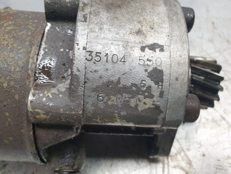 Massey Ferguson 290, 690, 670 Steering Pump 35104550, 1691156m93, 1666726m91 - Stuurpomp voor Tractor: afbeelding 4 Massey Ferguson 290, 690, 670 Steering Pump 35104550, 1691156m93, 1666726m91 - Stuurpomp voor Tractor: afbeelding 4