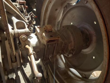 Massey Ferguson 290 Transmission Backend, Rear Axle, Lift Cover, Pto 1666929m1 - Achterass: afbeelding 5 Massey Ferguson 290 Transmission Backend, Rear Axle, Lift Cover, Pto 1666929m1 - Achterass: afbeelding 5
